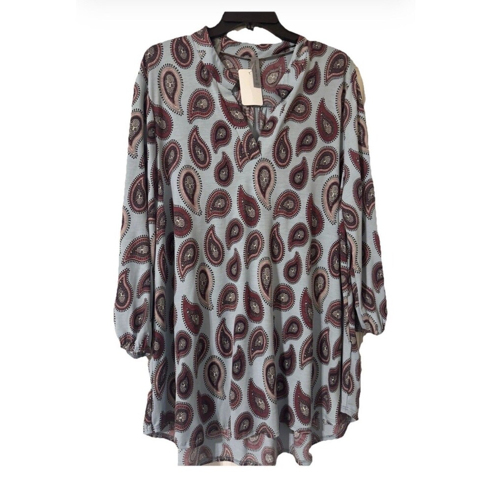 Women’s HONEYME CURVY Blouse Size XXL lightweight Paisley Tunic Blue